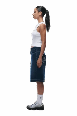 DENIM SHORTS DARK BLUE(Coated Denim Shorts Dark Blue) -6pm Season 0007 2406 6PM ECOM COLLECTION 2 LOOK 34 13384 min