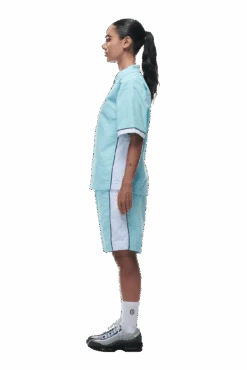 WARM UP NYLON HALF ZIP LIGHT BLUE(Warm Up Nylon Half Zip Light Blue) 10 WARM UP NYLON HALF ZIP LIGHT BLUE(Warm Up Nylon Half Zip Light Blue) -6pm Season 0028 2406 6PM ECOM COLLECTION 2 LOOK 29 13540 min