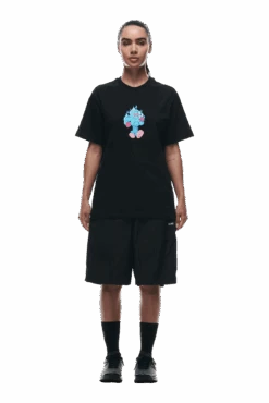 NOT HOT T-SHIRT BLACK(Not Hot T Shirt Black) 9 NOT HOT T-SHIRT BLACK(Not Hot T Shirt Black) -6pm Season 0143 2406 6PM ECOM COLLECTION 2 LOOK 10 12401 min