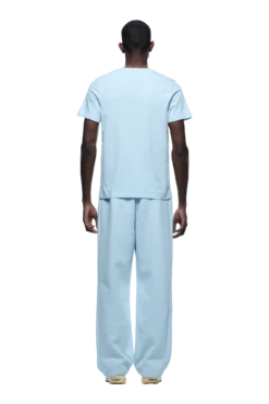 SLIM FIT T-SHIRT ICE BLUE(Slim Fit T Shirt Ice Blue) -6pm Season 1337x2005 6PM Spring 0009 250310 6PM ECOM LOOK 25 1522 min