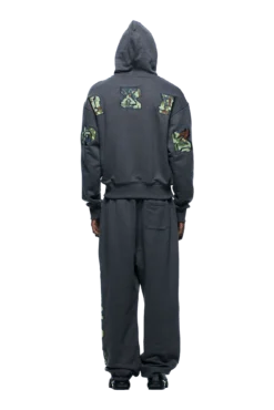 WAFFLE LINED ZIP HOODIE GREY CAMO(Waffle Lined Zip Hoodie Grey Camo) -6pm Season 1337x2005 6PM Spring 0158 250310 6PM ECOM LOOK 01 404 min