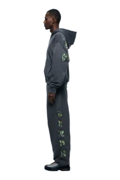 WAFFLE LINED ZIP HOODIE GREY CAMO(Waffle Lined Zip Hoodie Grey Camo) -6pm Season 1337x2005 6PM Spring 0164 250310 6PM ECOM LOOK 01 77 min