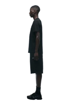 T-SHIRT REGULAR FIT BLACK(T Shirt Regular Fit Black) -6pm Season 1337x2005 6PM 0010 250520 6PM ECOM LOOK 52 2906