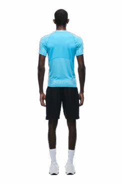 6PM SPORTS T-SHIRT AQUA BLUE(6pm Sports T Shirt Aqua Blue) -6pm Season 1337x2005 6PM 0081 2408 6PM ECOM LOOK 05 0181 min