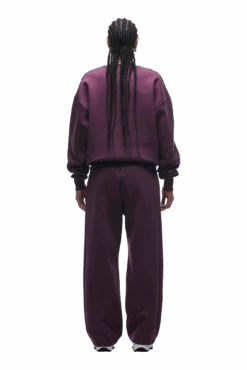 CREWNECK PLUM(Crewneck Plum) -6pm Season 1337x2005 6PM 0108 250520 6PM ECOM LOOK 34 1712