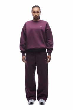CREWNECK PLUM(Crewneck Plum) -6pm Season 1337x2005 6PM 0110 250520 6PM ECOM LOOK 34 1699