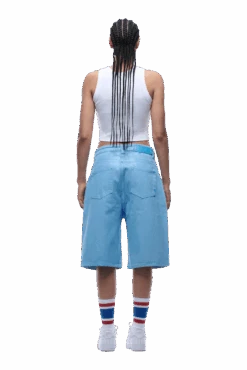 COATED DENIM SHORTS BABY BLUE(Coated Denim Shorts Baby Blue) 13 COATED DENIM SHORTS BABY BLUE(Coated Denim Shorts Baby Blue) -6pm Season 1337x2005 6PM 0138 2500610 6PM ECOM LOOK 16 1027