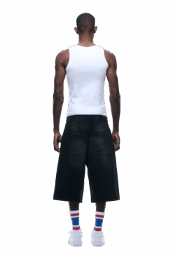 WASHED DENIM SHORTS BLACK(Washed Denim Shorts Black) -6pm Season 1337x2005 6PM 0174 2500610 6PM ECOM LOOK 10 0424