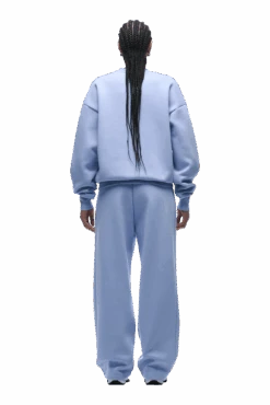 CREWNECK SOFT VIOLET(Crewneck Soft Violet) -6pm Season 1337x2005 6PM 0180 250519 6PM ECOM LOOK 22 1915