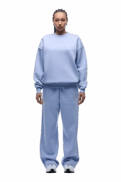 CREWNECK SOFT VIOLET(Crewneck Soft Violet) -6pm Season 1337x2005 6PM 0182 250519 6PM ECOM LOOK 22 1906