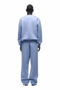 CREWNECK SOFT VIOLET(Crewneck Soft Violet) -6pm Season 1337x2005 6PM 0183 250519 6PM ECOM LOOK 22 0991