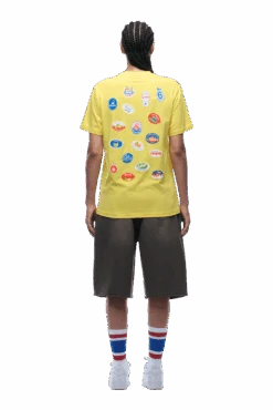 BANANA STICKER TEE YELLOW(Banana Sticker Tee Yellow) -6pm Season 1337x2005 6PM 0201 2500610 6PM ECOM LOOK 5 0307
