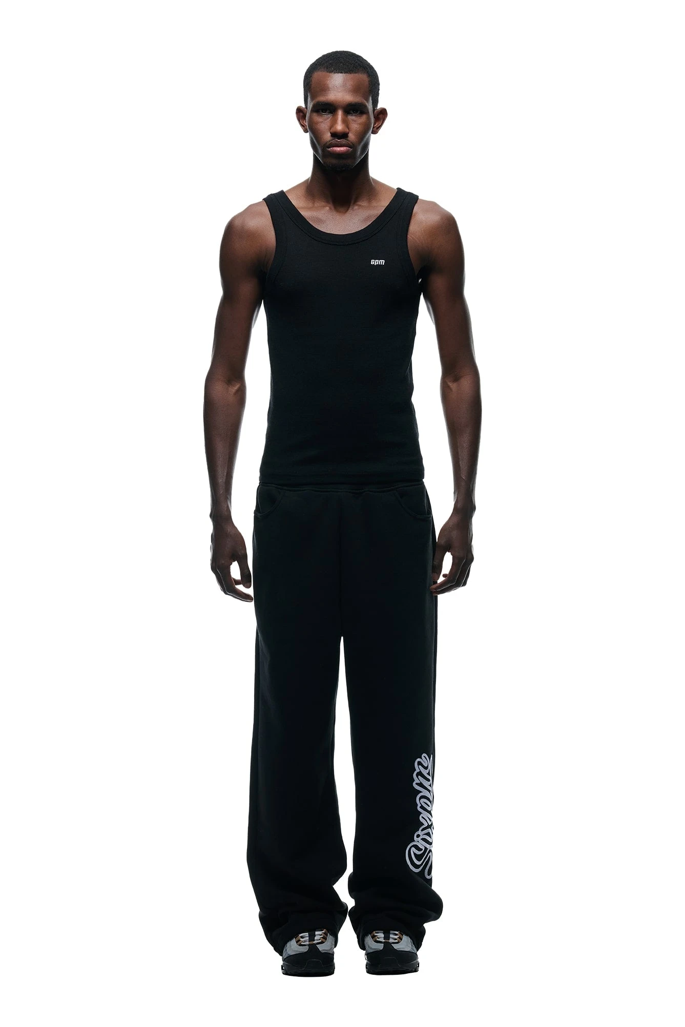 WAVE LOGO OPEN LEG BLACK(Open Leg Jogger With Wave Logo Black) 1 WAVE LOGO OPEN LEG BLACK(Open Leg Jogger With Wave Logo Black)