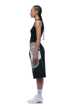 BAGGY WARM UP SHORTS BLACK(Baggy Warm Up Track Shorts Black) 12 BAGGY WARM UP SHORTS BLACK(Baggy Warm Up Track Shorts Black) -6pm Season 1337x2005 px 6PM 0001 250630 6PM ECOM LOOK 09 1905 min