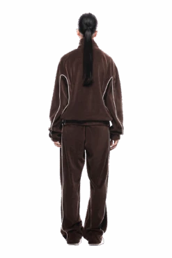 VELOURS TRACK JACKET CHOCOLATE BROWN(Velours Track Jacket Chocolate Brown) -6pm Season 2005x1337 0091 240425 6PM ECOM LOOK 2 0203 min