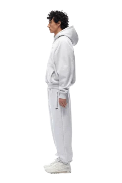 ZIP HOODIE LIGHT GREY(23n05 1110 201 Zhlog) -6pm Season 20231003 6PM NOS AW23 LOOK 06 286 min