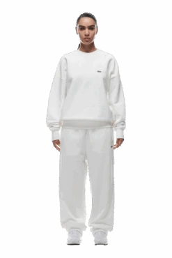 CREWNECK COCONUT WHITE(Crewneck Coconut White) -6pm Season 2406 6PM ECOM LOOK 32 2262 min