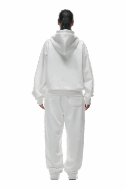 ZIP HOODIE COCONUT WHITE(Zip Hoodie Coconut White) -6pm Season 2406 6PM ECOM LOOK 33 2259 min