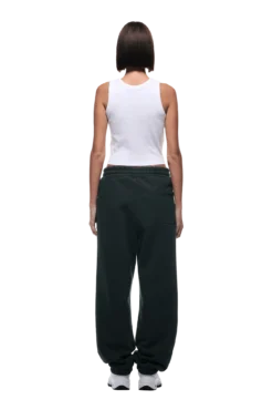 CUFF JOGGER DARK EMERALD(Cuff Jogger Dark Emerald) 13 CUFF JOGGER DARK EMERALD(Cuff Jogger Dark Emerald) -6pm Season 2500x1337 6pm 0006 241004 6PM Ecom Look 37 1979 min