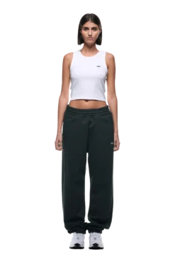 CUFF JOGGER DARK EMERALD(Cuff Jogger Dark Emerald) 11 CUFF JOGGER DARK EMERALD(Cuff Jogger Dark Emerald) -6pm Season 2500x1337 6pm 0008 241004 6PM Ecom Look 37 1966 min