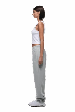 CUFF JOGGER SMOKE GREY(Cuff Jogger Smoke Grey) 12 CUFF JOGGER SMOKE GREY(Cuff Jogger Smoke Grey) -6pm Season 2500x1337 6pm 0043 241004 6PM Ecom Look 31 1739 min