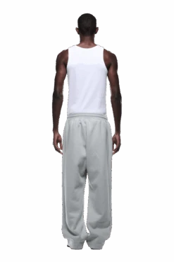 OPEN LEG JOGGER SMOKE GREY(Open Leg Jogger Smoke Grey) -6pm Season 2500x1337 6pm 0057 241004 6PM Ecom Look 29 1636 min