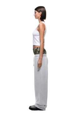 BOXERS OPEN LEG JOGGER GREY(Boxers Open Leg Jogger Grey) 12 BOXERS OPEN LEG JOGGER GREY(Boxers Open Leg Jogger Grey) -6pm Season 2500x1337 6pm 0139 241004 6PM Ecom Look 15 1297 min