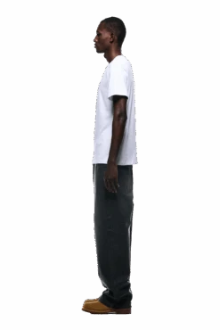 MONEY GUY TEE WHITE(Money Guy Tee White) 9 MONEY GUY TEE WHITE(Money Guy Tee White) -6pm Season 2500x1337 6pm 0164 241004 6PM Ecom Look 10 0808 min