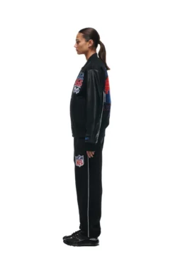 SHIELD LOGO COLLEGE JACKET(Shield Logo College Jacket) -6pm Season 2673x4009px 6pm NFL ECOM 0004 20231024 6PM NFL ECOM LOOK 22 1120