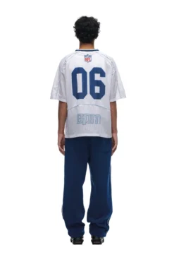 NFL MESH SHIRT(6pm Team Shirt) -6pm Season 2673x4009px 6pm NFL ECOM 0095 20231024 6PM NFL ECOM LOOK 08 500