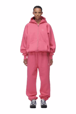 ZIP HOODIE HOT PINK(Zip Hoodie Hot Pink) -6pm Season 2673x4009px 0035 6PM ECOM Look 76 1269 min