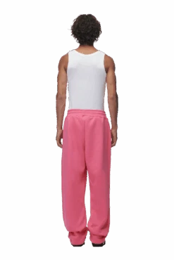 OPEN LEG JOGGER HOT PINK(Open Leg Jogger Hot Pink) -6pm Season 2673x4009px 0087 6PM ECOM Look 58 0983 min