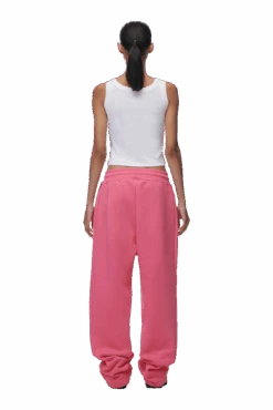 OPEN LEG JOGGER HOT PINK(Open Leg Jogger Hot Pink) -6pm Season 2673x4009px 0096 6PM ECOM Look 55 0926 min