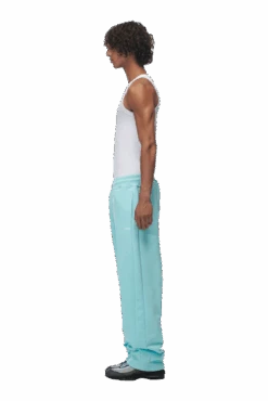 OPEN LEG JOGGER TURQUOISE(Open Leg Jogger Turquoise) -6pm Season 2673x4009px 0106 6PM ECOM Look 52 0871 min