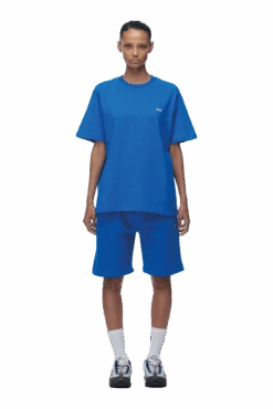 T-SHIRT PRINCESS BLUE(T Shirt Princess Blue) -6pm Season 2673x4009px 0221 6PM ECOM Look 14 0268 min