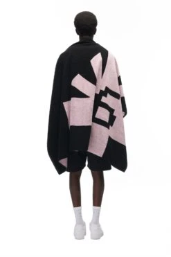 LOGO BEACH TOWEL(Logo Beach Towel) -6pm Season 6PM vVERTABRAE Look 26 Towel black 01 0669