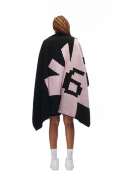 LOGO BEACH TOWEL(Logo Beach Towel) -6pm Season 6PM vVERTABRAE Look 26 Towel black 01 0684