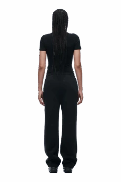 WMNS T-SHIRT BLACK(Wmns T Shirt Black) -6pm Season 6pm png 0012 2025 07 14 6PM ECOM LOOK 29 0752