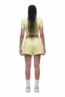 WMNS CROPPED T-SHIRT BUTTERCREAM(Wmns Cropped T Shirt Buttercream) -6pm Season 6pm png 0036 2025 07 14 6PM ECOM LOOK 21 0589