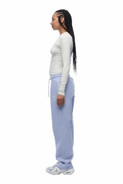 WMNS LONGSLEEVE OFF-WHITE(Wmns Longsleeve Off White) -6pm Season 6pm png 0052 2025 07 14 6PM ECOM LOOK 16 0480