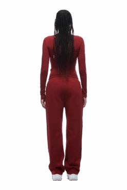 WMNS LONGSLEEVE WINE RED(Wmns Longsleeve Wine Red) -6pm Season 6pm png 0073 2025 07 14 6PM ECOM LOOK 09 0335