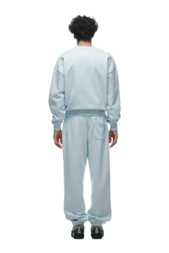 CREWNECK ICE BLUE(Crewneck Ice Blue) -6pm Season crewneck ice blue 3