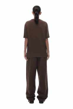 T-SHIRT CHOCOLATE BROWN(23n05 1300 907 Tlogo) -6pm Season t shirt brown 6 min