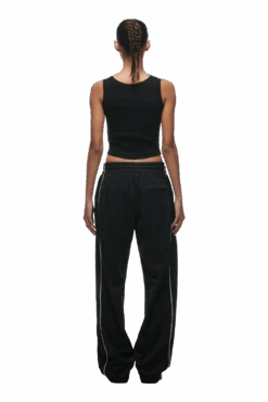 6PM+ TRAINER PANTS BLACK(23020 1000) -6pm Season trainer track pants black6 min